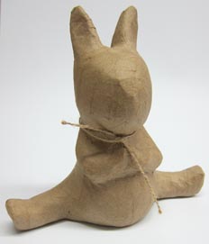 Pappmachè-Figur Yoga-Kaninchen